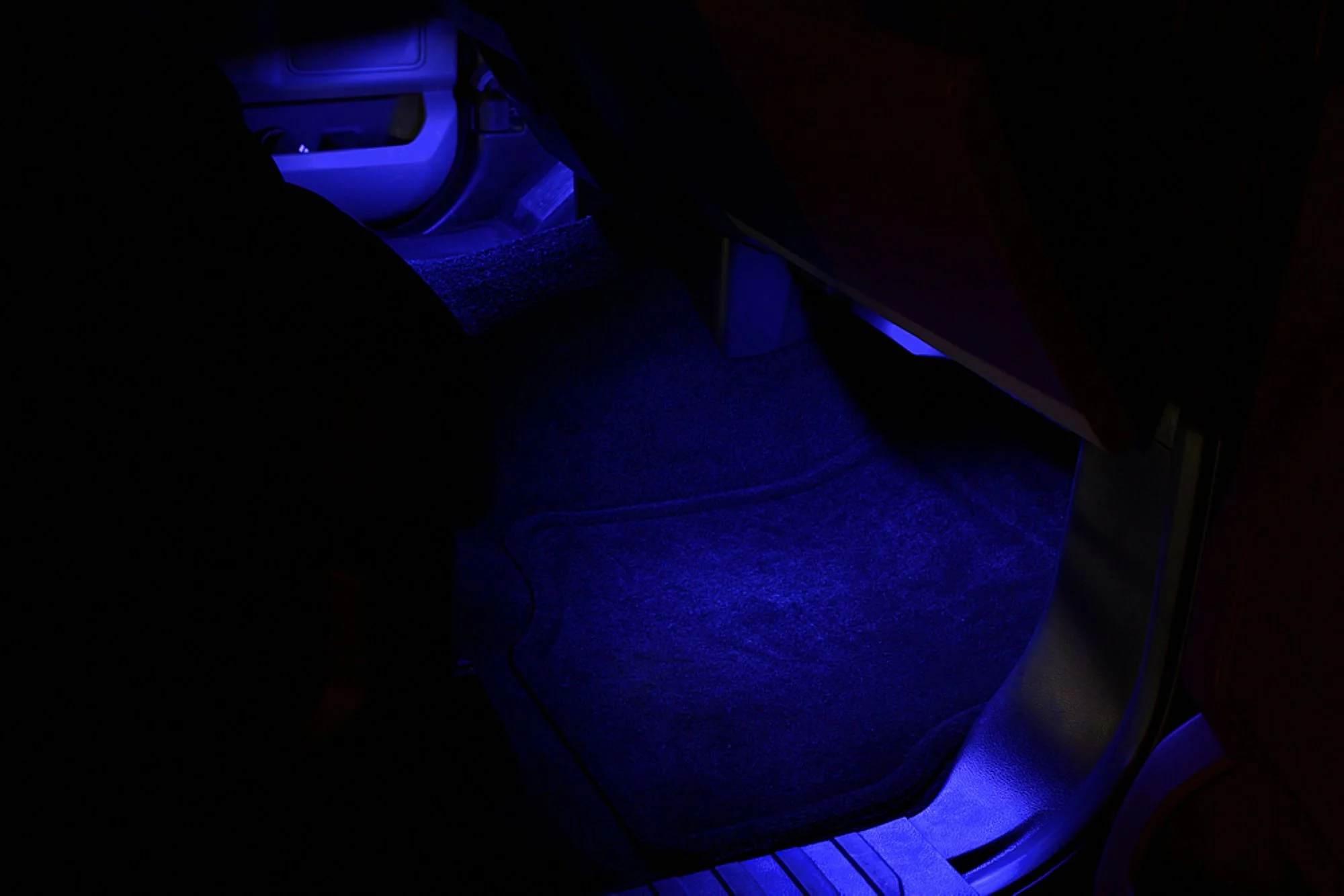 Ford F-Series 4-LED Footwell Lighting Kit - Fits All (2009-2025) - Image 8