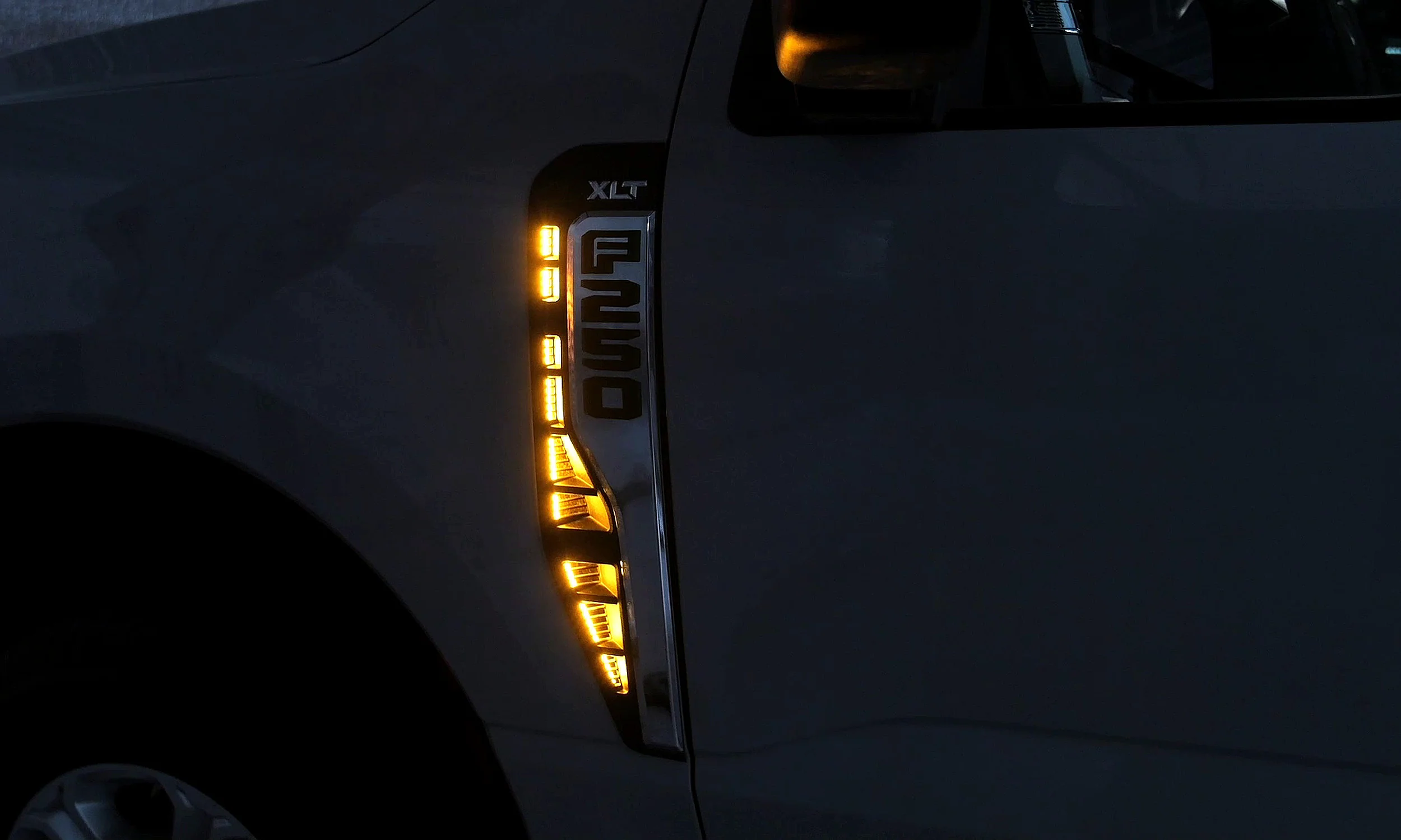 Ford Super Duty Fender Vent Lighting Kit (2023-2026) - Image 4